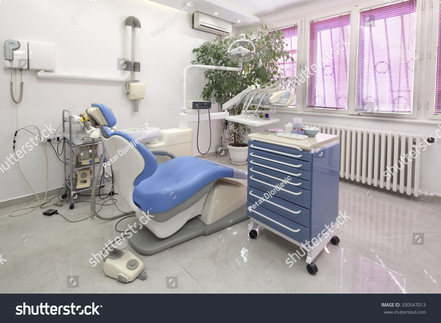 Modern Dental Cabinet Stock Photo 330547013 : Shutterstock