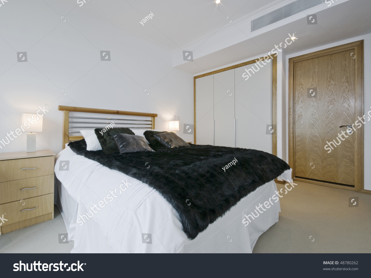 Modern Luxury Bedroom Built Wardrobe Air Stockfoto Jetzt