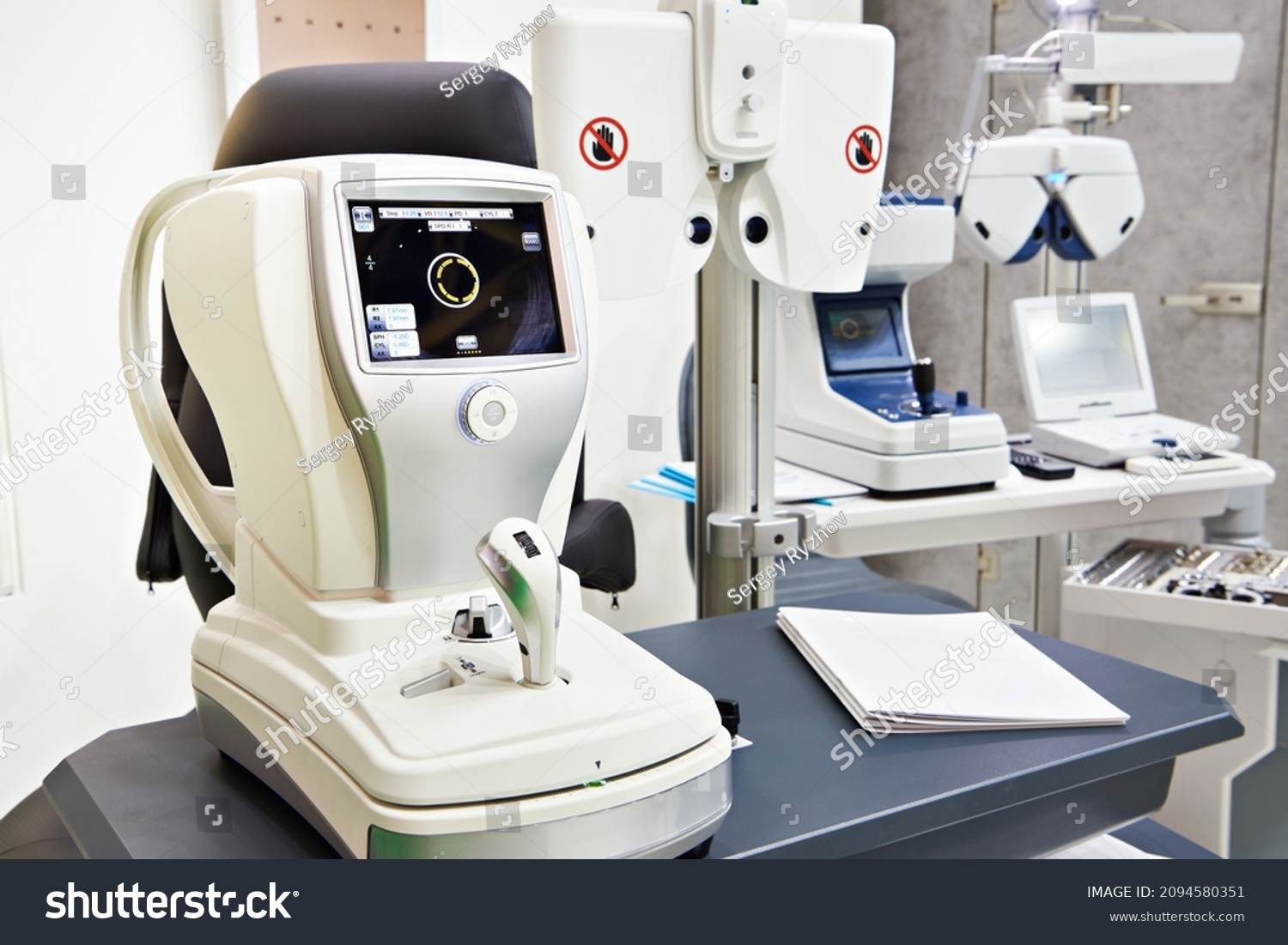 Modern Ophthalmological Diagnostic Medical Equipment Stock Photo ...