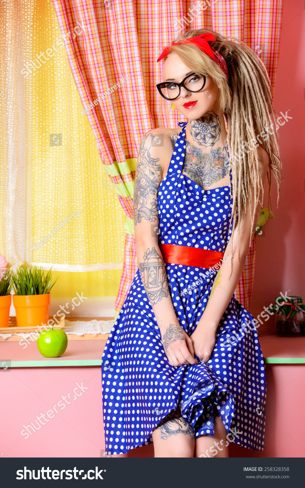 old fashioned polka dot dress