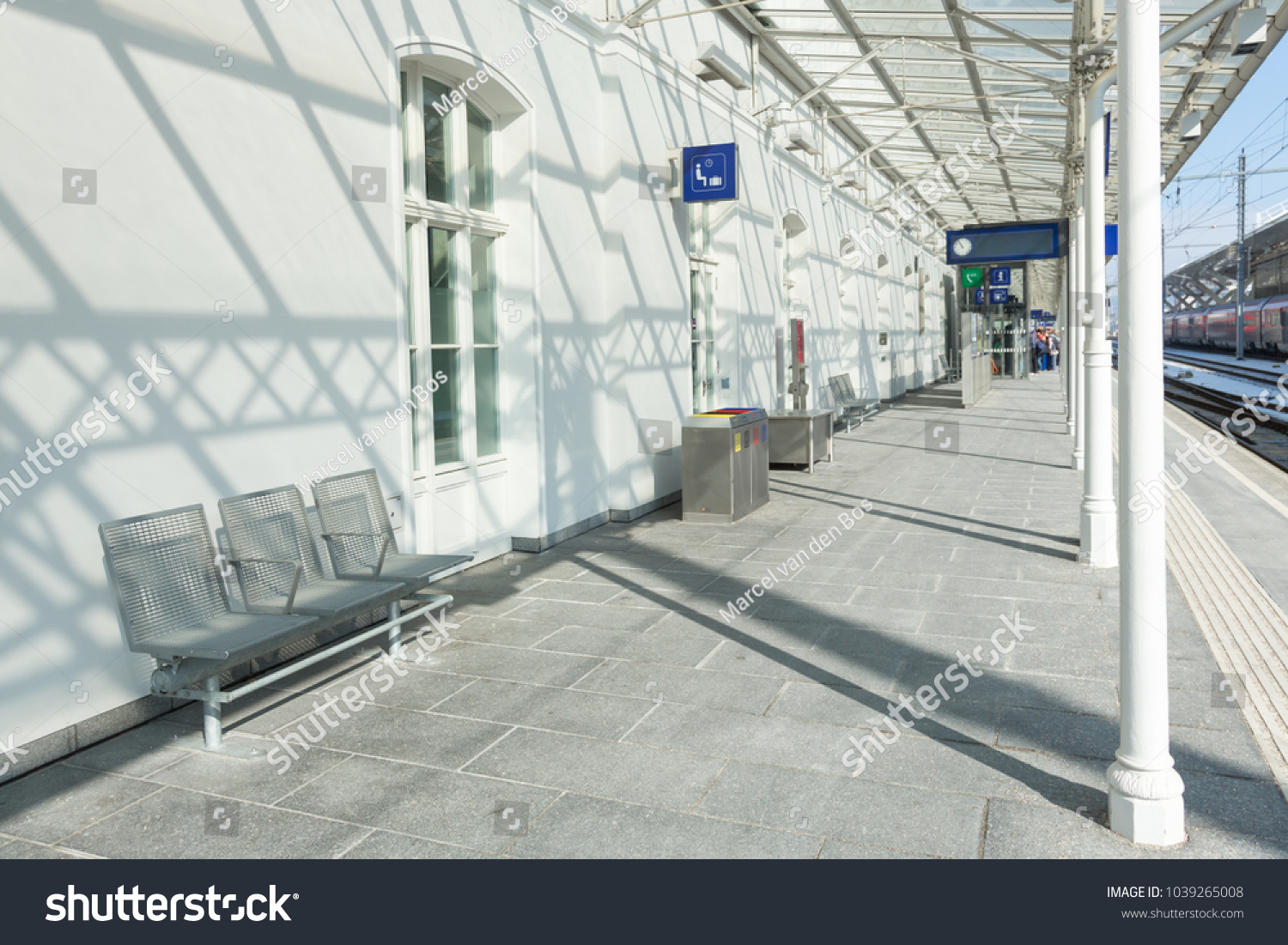 Modern Train Station Waiting Area On Stock Photo 1039265008 | Shutterstock