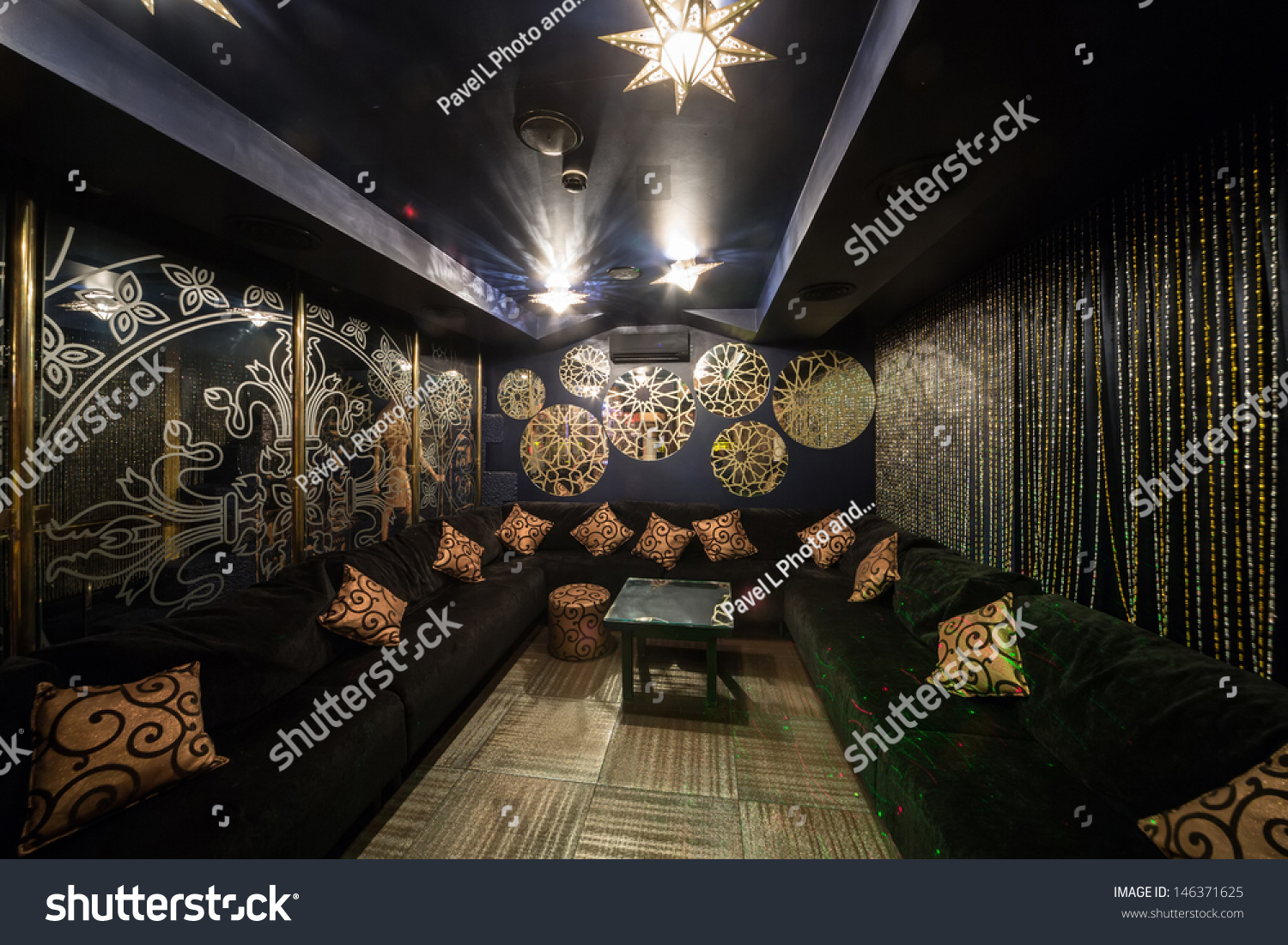 Moscow Feb 16 Cozy Room Karaoke Stock Photo Edit Now 146371625