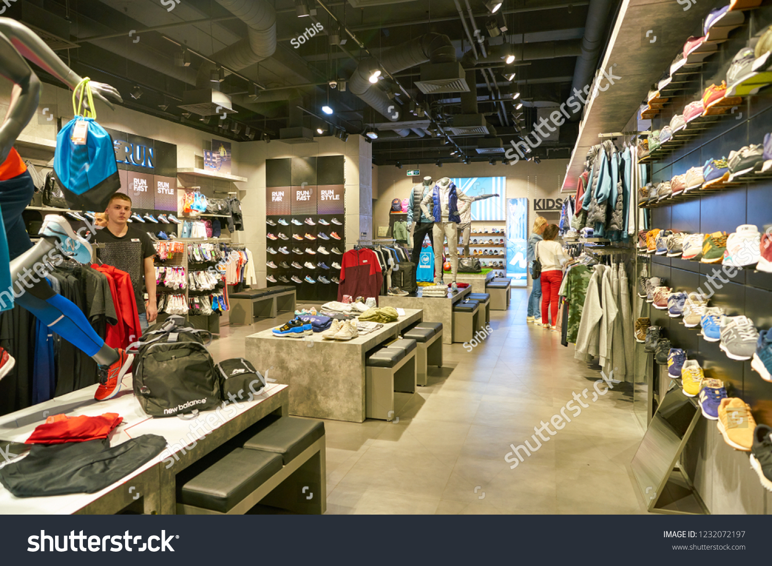 new balance store in new orleans