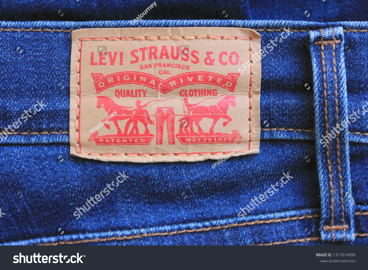 selling levi jeans