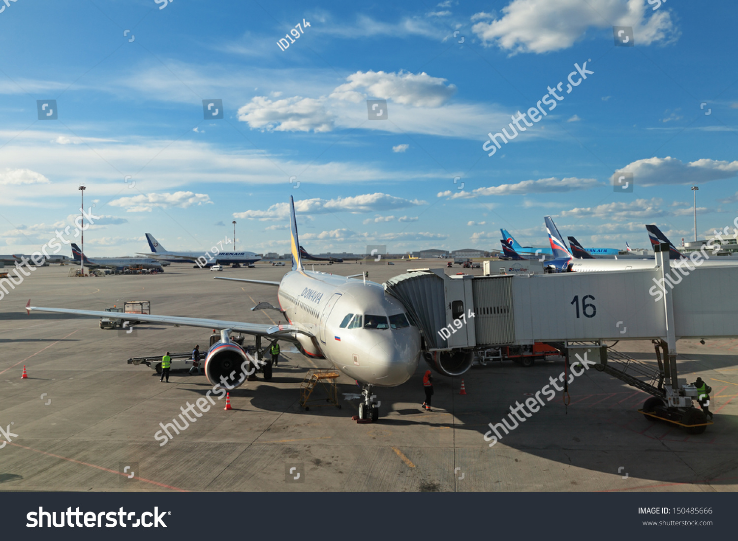 How many flights from Moscow to Tenerife Canary Islands without interchange, Aeroflot How many flights from Moscow to Tenerife Canary Islands without interchange, Aeroflot