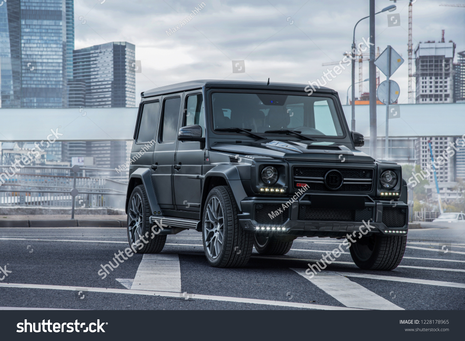 Mercedes Benz G Class Images Stock Photos Vectors Shutterstock