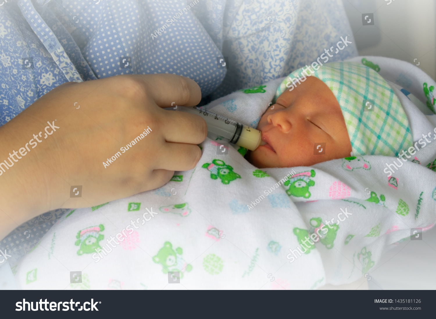 baby milk feeding syringe