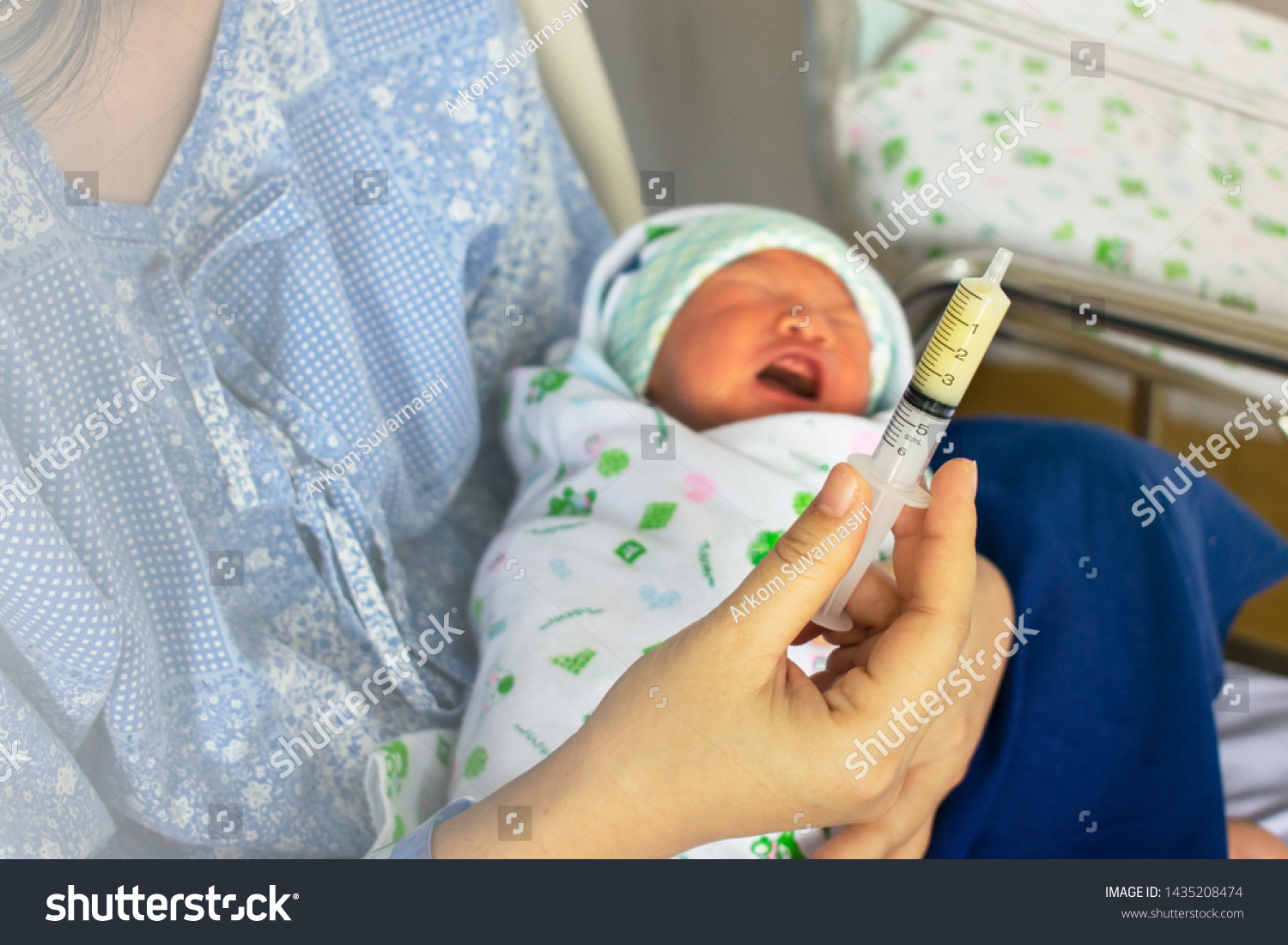 baby milk feeding syringe