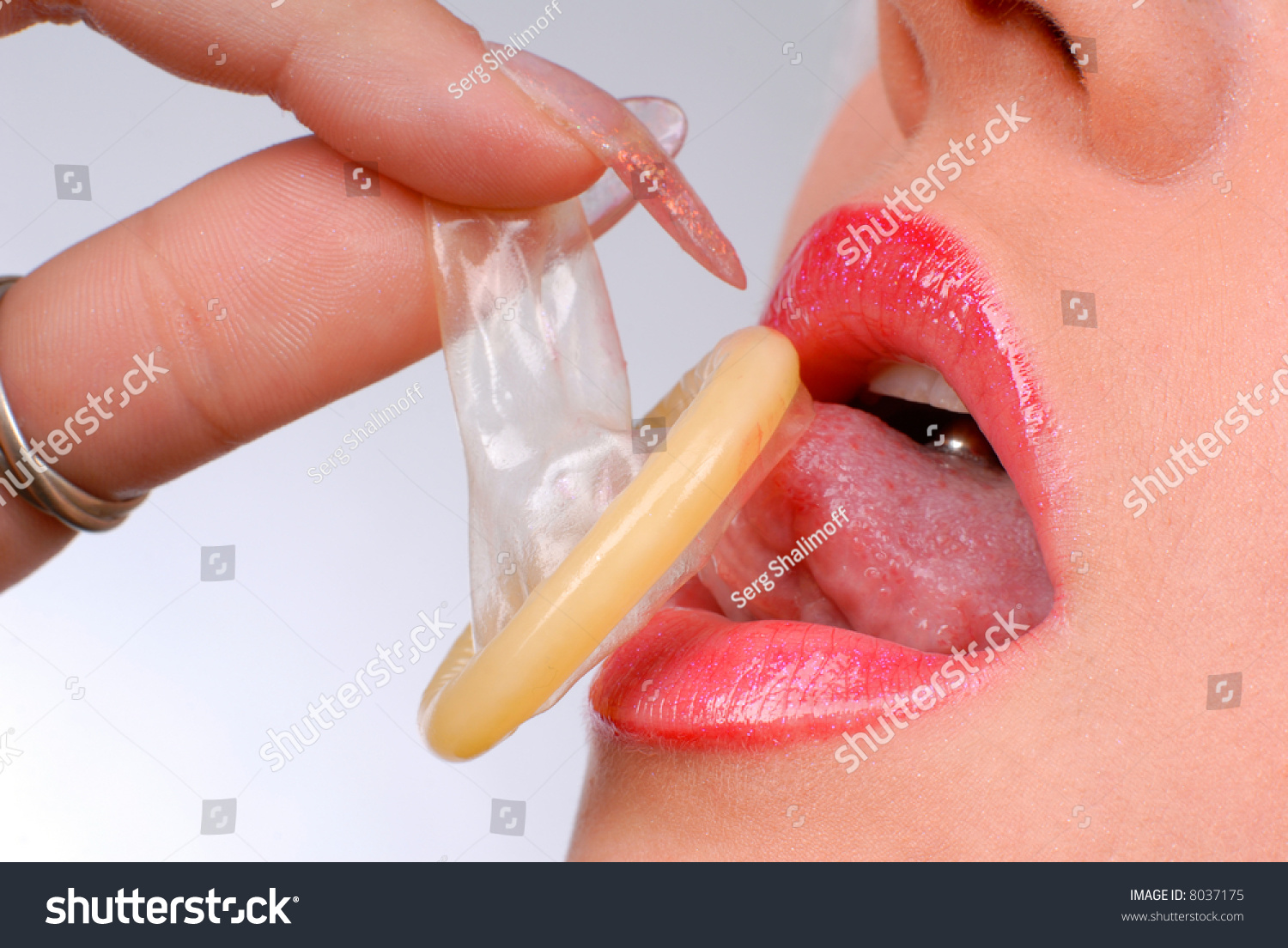 Lip Piercing Blowjob 59