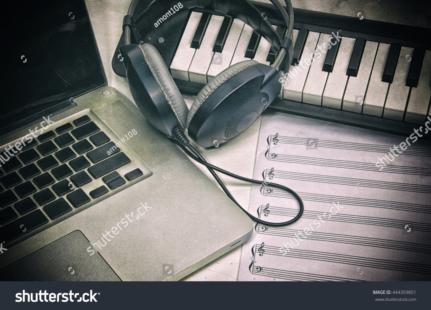 50 ピアノ イラスト かわいい 鍵盤 Stock Photos Images Photography Shutterstock