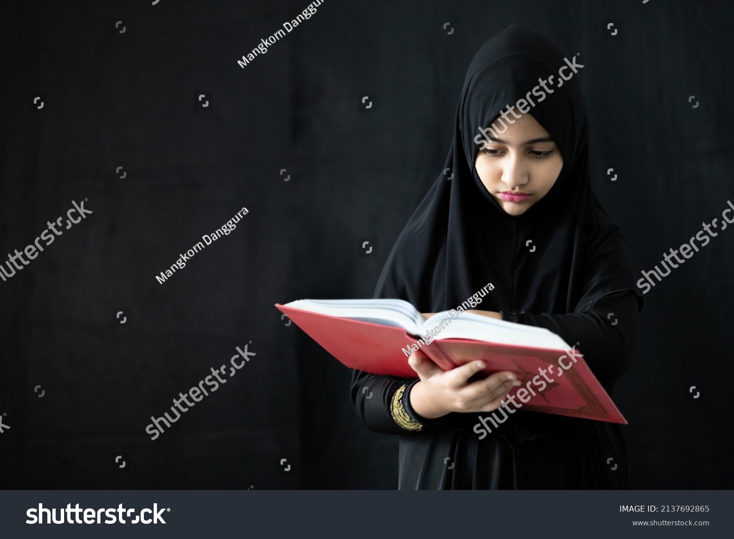 Muslim Girl Reading Holy Book Quran Stock Photo 2137692865 | Shutterstock