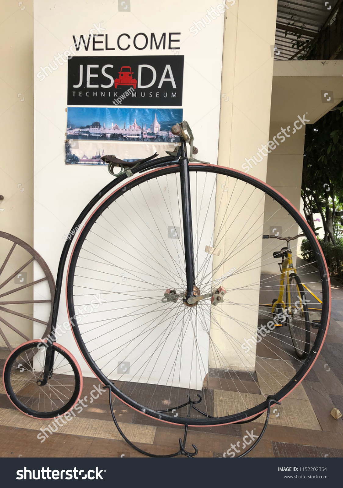 vintage big wheel bike