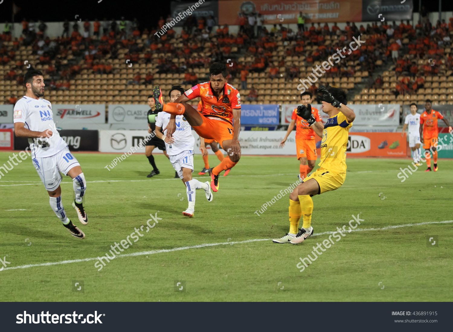 Nakhonratchasima Thailandjun11 Unidentified Player Nakhon Ratchasima Stock Photo Edit Now