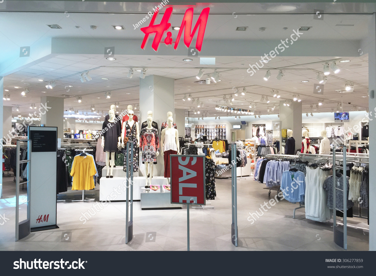Nashville, Tn-August, 2015: Entrance To An H&M Clothing Store. H&M Has ...