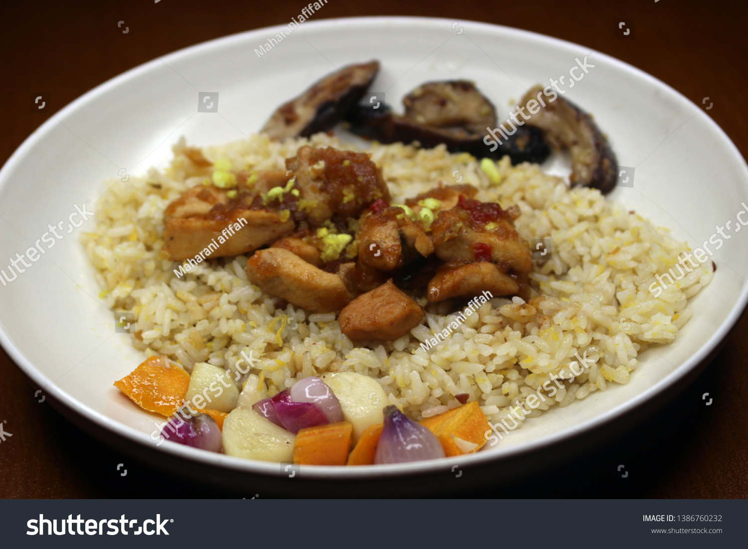 Nasi Goreng Traditional Food Indonesian Nasi Stock Photo 1386760232 ...