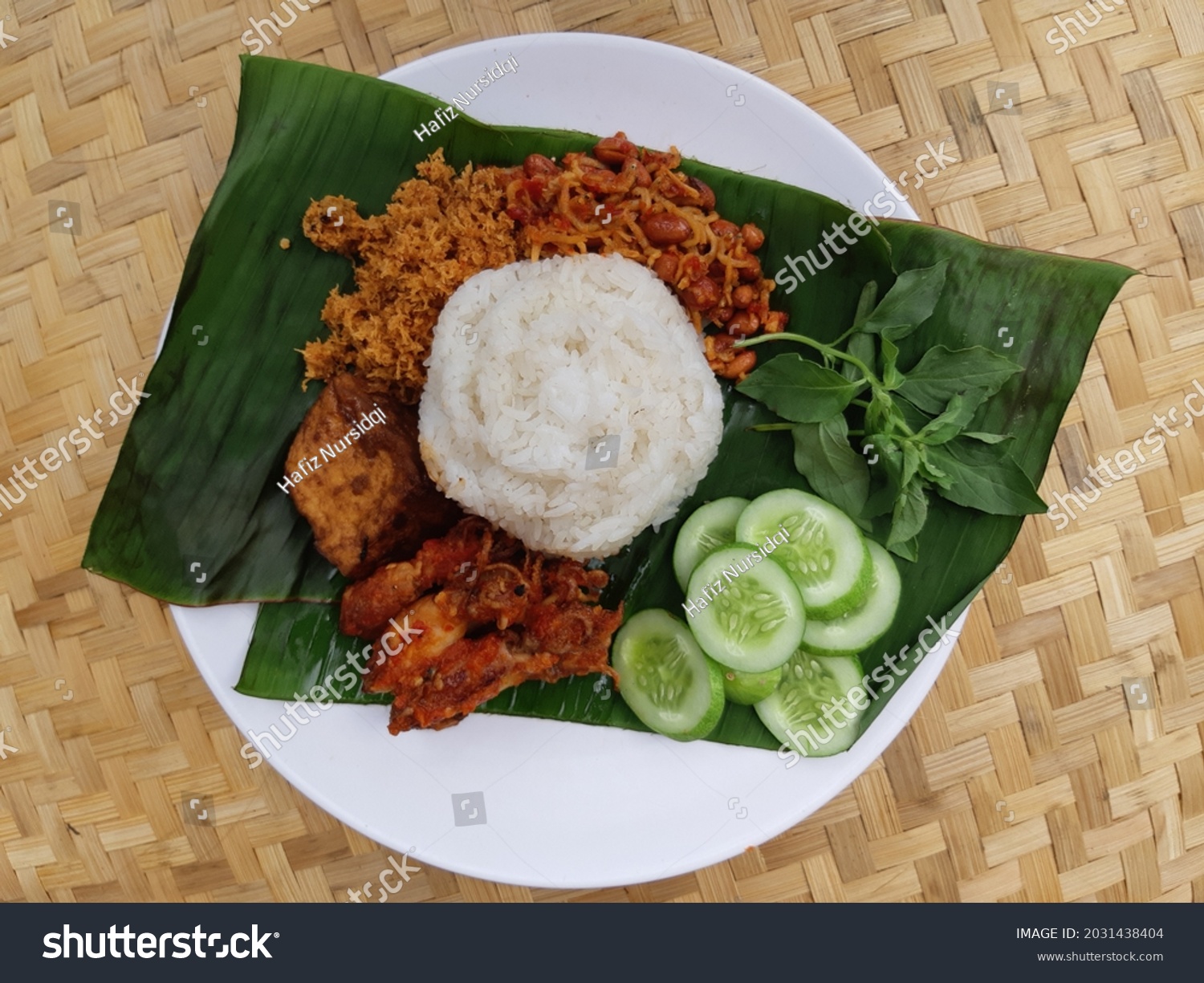 Nasi Ulam Khas Jakarta Vegetables Stock Photo (Edit Now) 2031438404