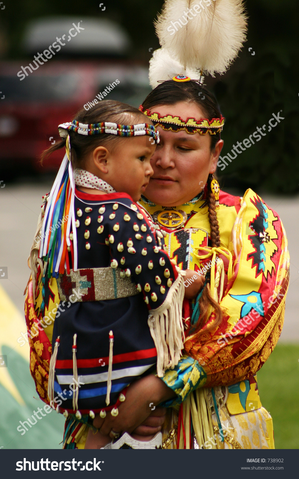 Native American Mother Child Stock Photo 738902 - Shutterstock