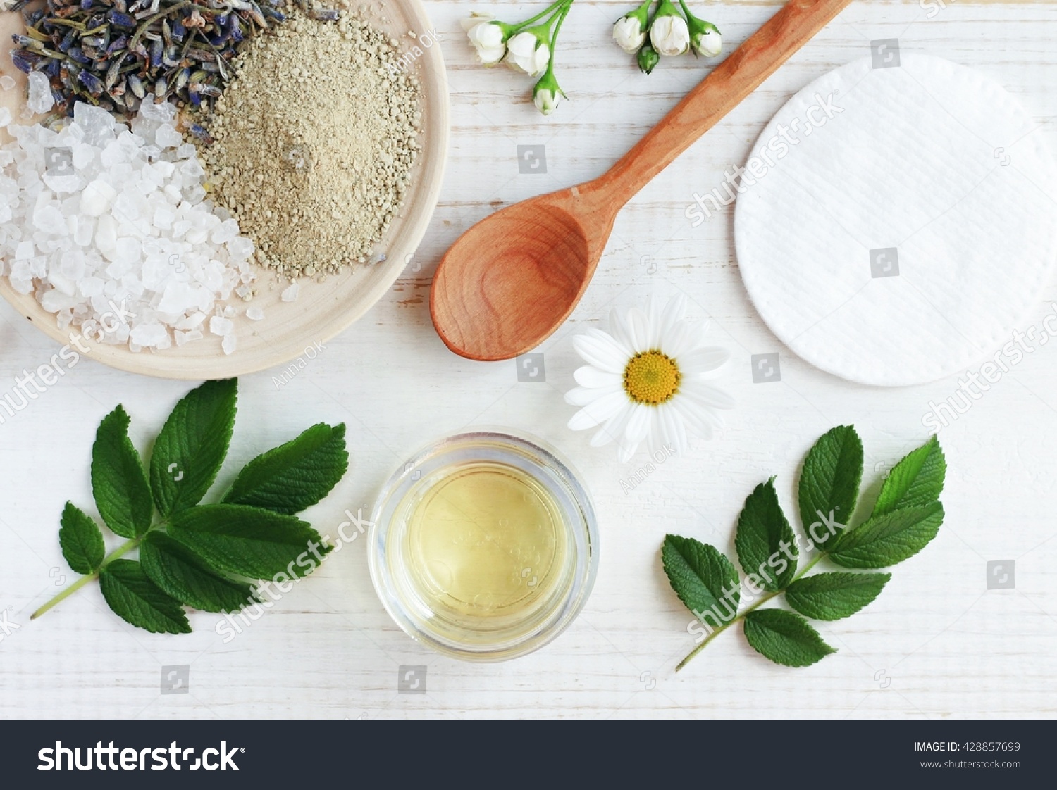 Natural Herbal Skin Care 30