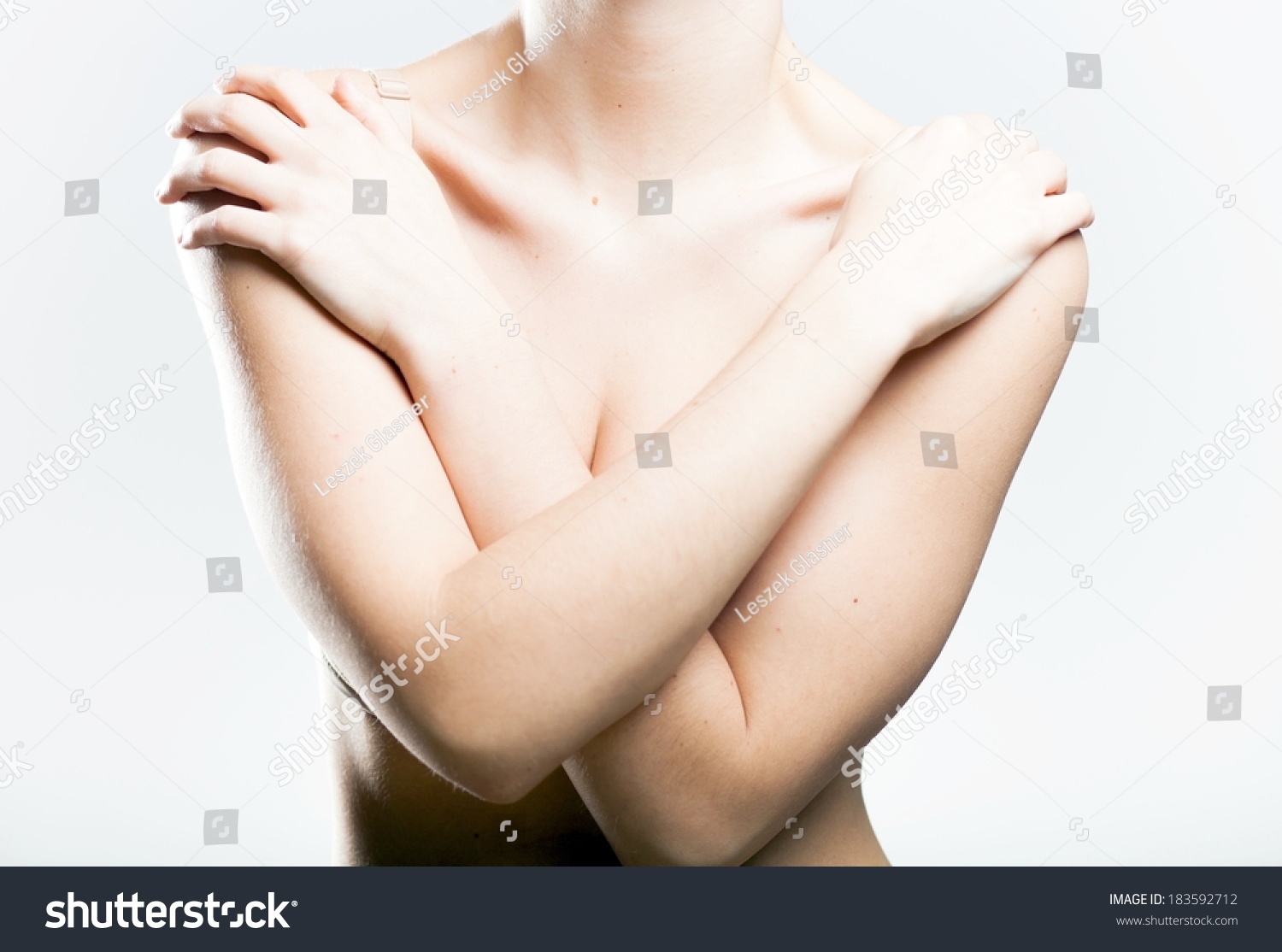 Natural Woman Covering Her Breasts Arms Foto De Stock