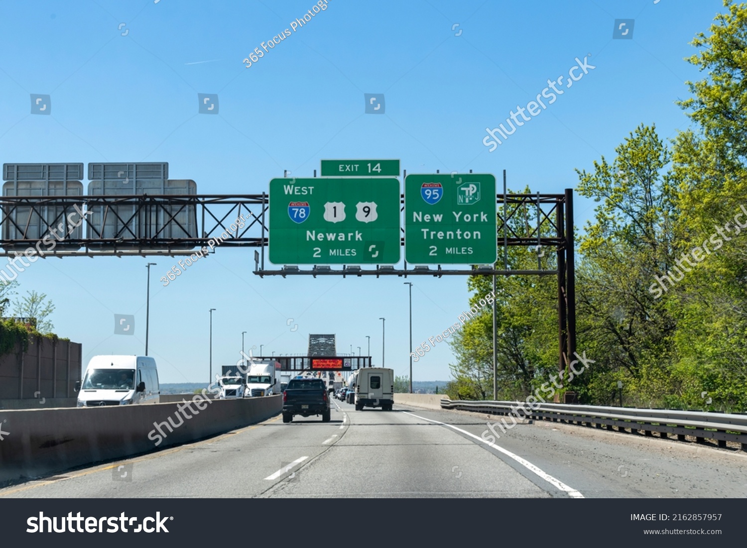 3,699 Memorial highway Images, Stock Photos & Vectors | Shutterstock