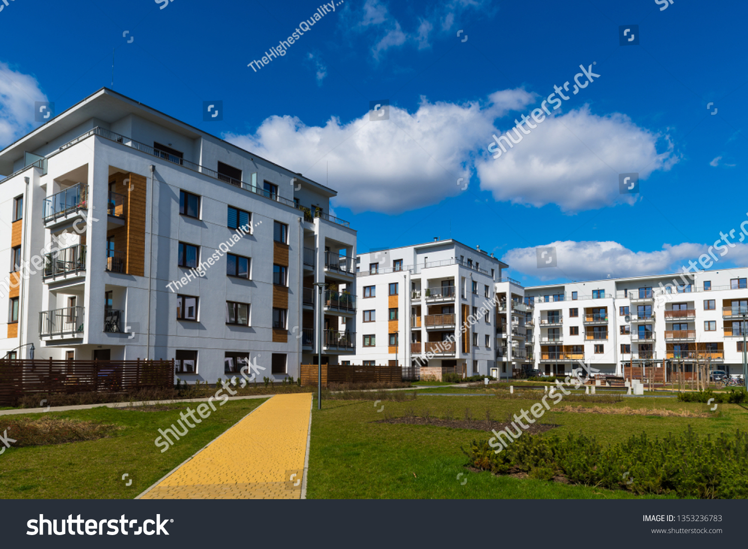 31,947 Residential Buildings Uk Images, Stock Photos & Vectors ...