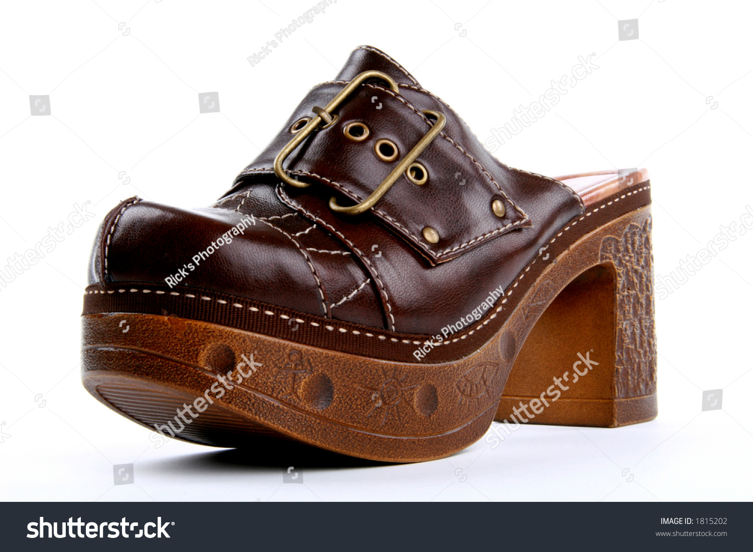 chunky clogs