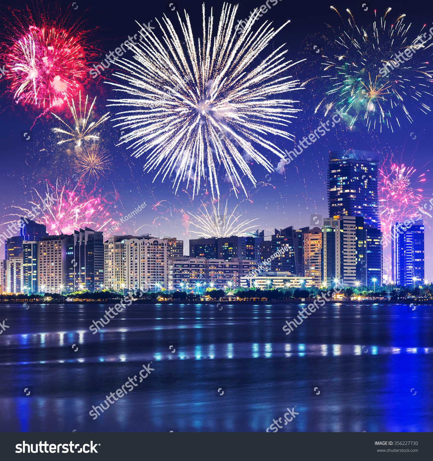 New Year Fireworks Display Abu Dhabi Stock Photo (Edit Now) 356227730