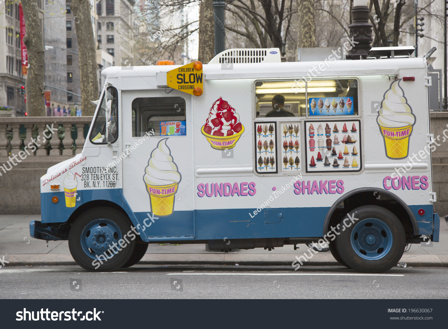 New York - April 27: Ice Cream Truck In Midtown Manhattan On April 27 ...