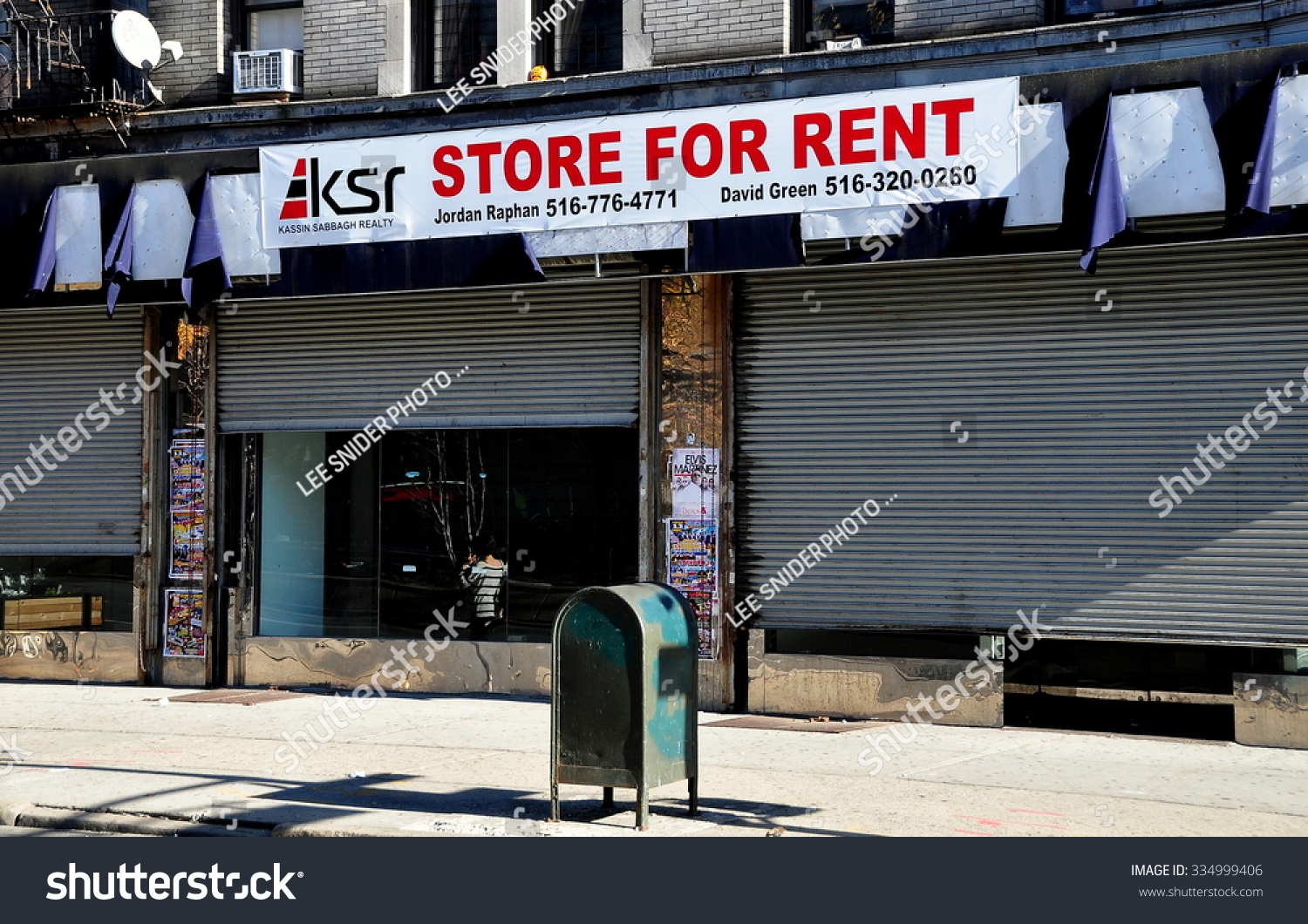 sneaker store on broadway