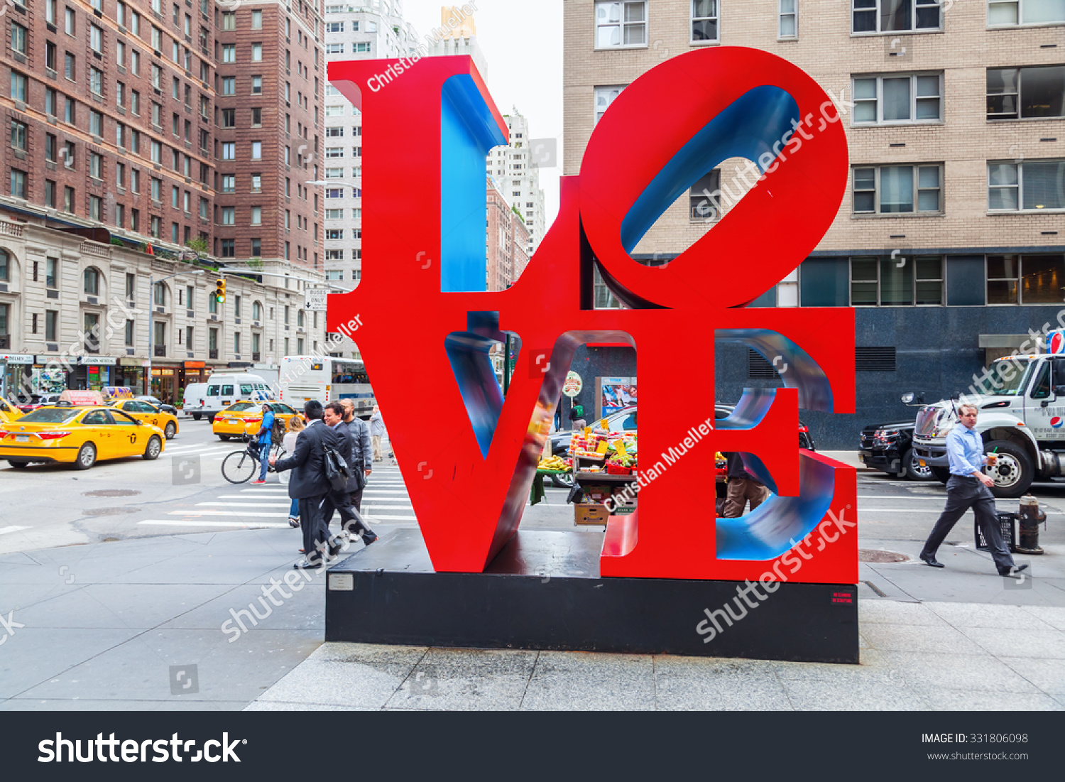 new york love sculpture