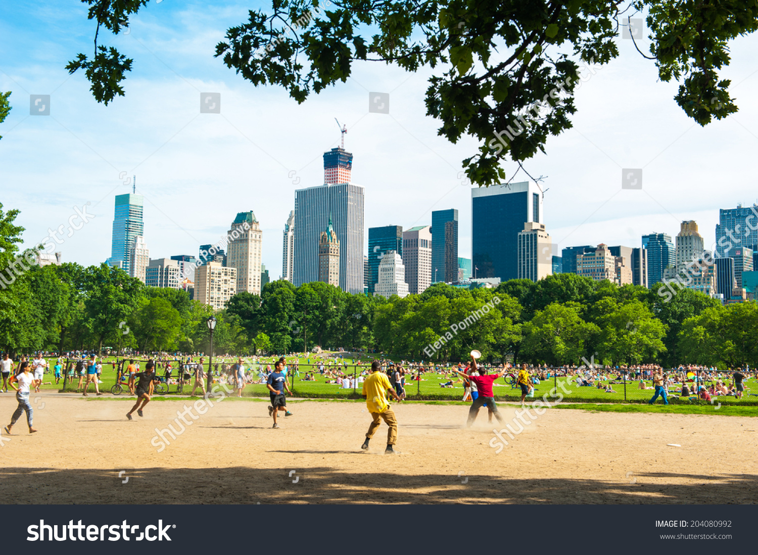 NEW YORK JUNE 8 People Central Stock Photo (Edit Now) 204080992