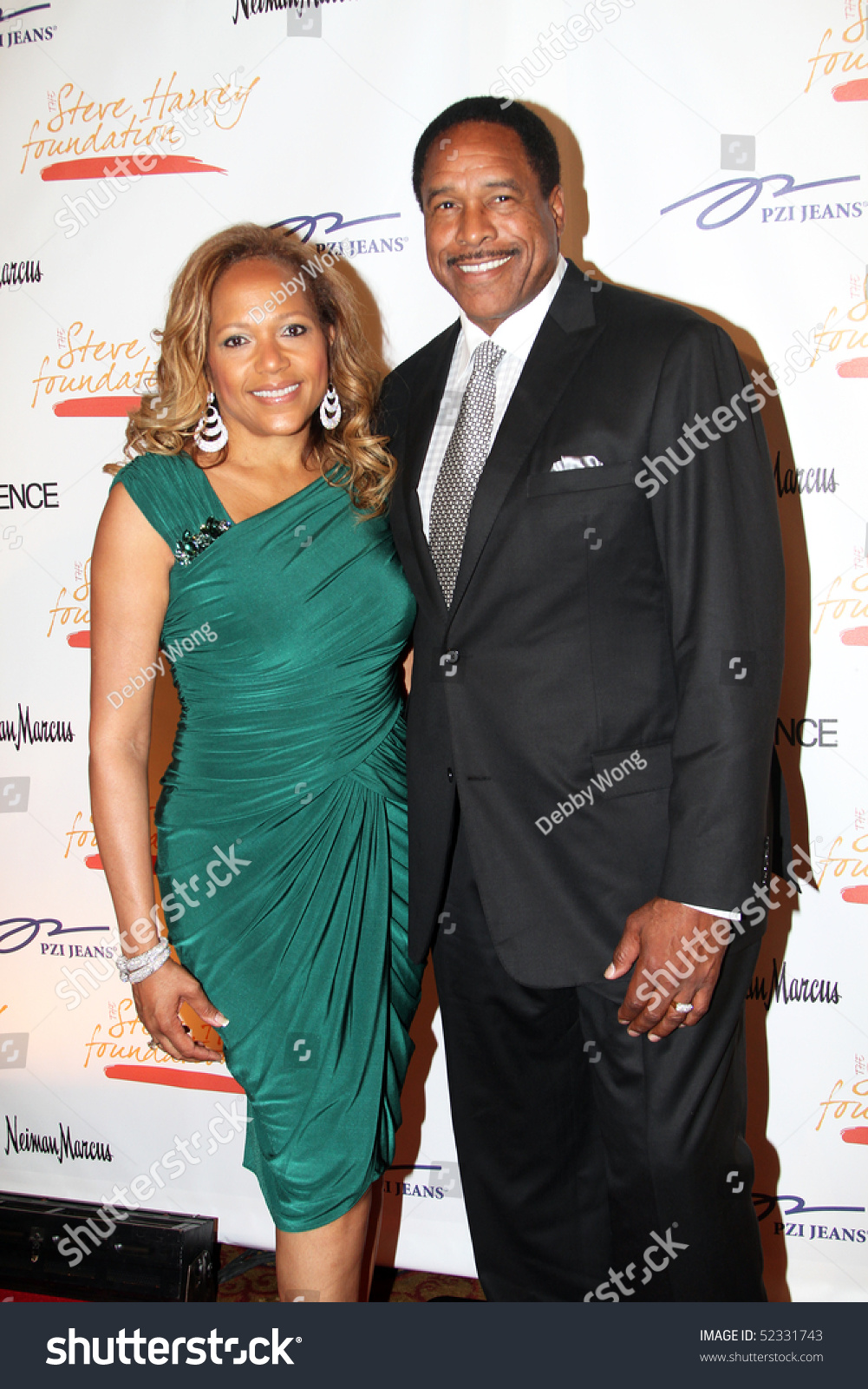 New York - May 3: Athlete Dave Winfield And Wife Tonya Attend The New ...