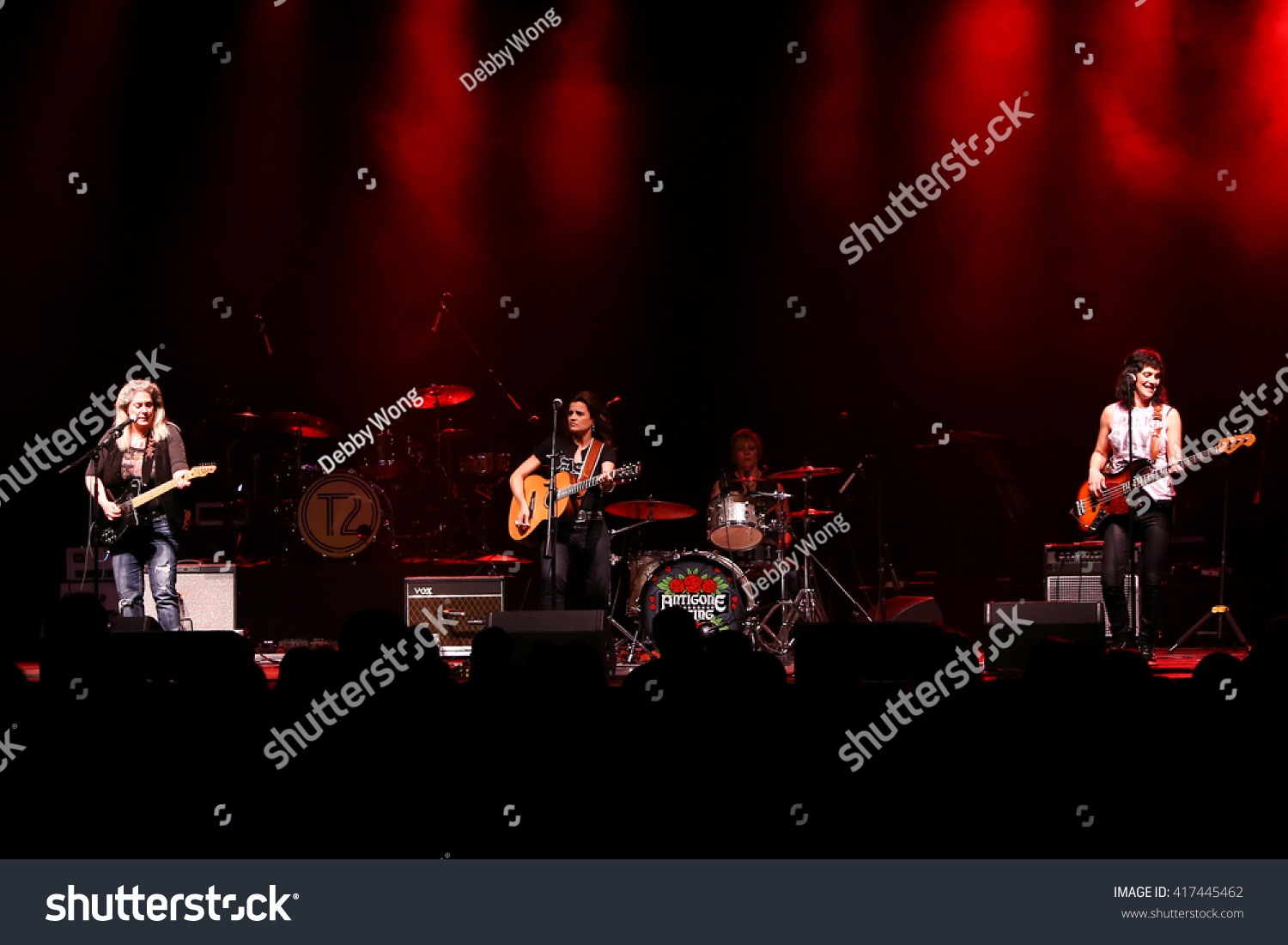 4 キャシー・デイヴィス (歌手) Images, Stock Photos & Vectors | Shutterstock