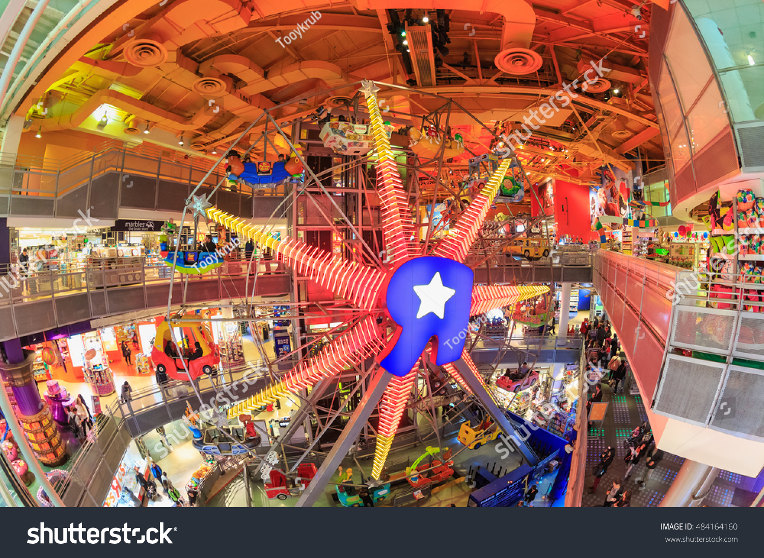 toy store in new york with ferris wheel