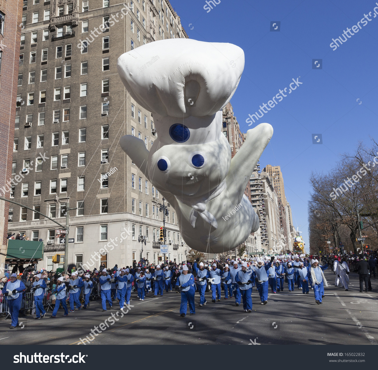 New York - November 28: Pillsbury Doughboy Balloon Is Flown Low Because ...