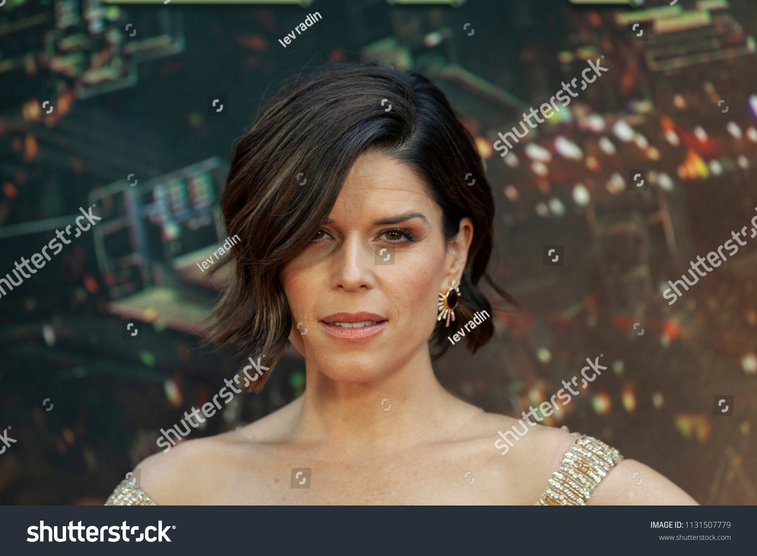 250 Neve campbell Images, Stock Photos & Vectors | Shutterstock