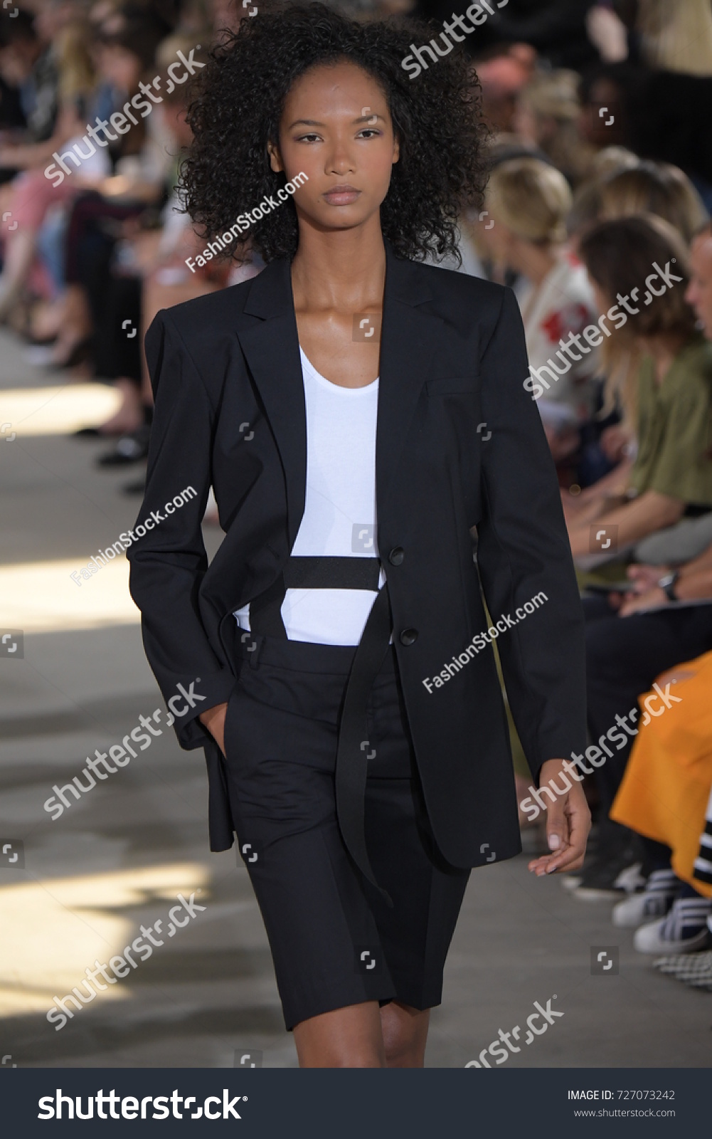 Wear to what new york september recommend dress for summer in 2019 Wear to what new york september advise dress for spring in 2019