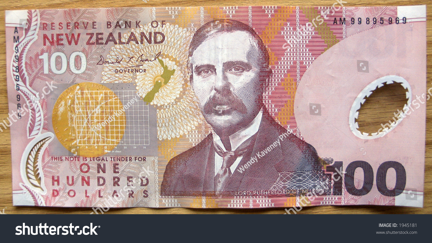 New Zealand One Hundred Dollar Bill-Front Stock Photo 1945181 ...