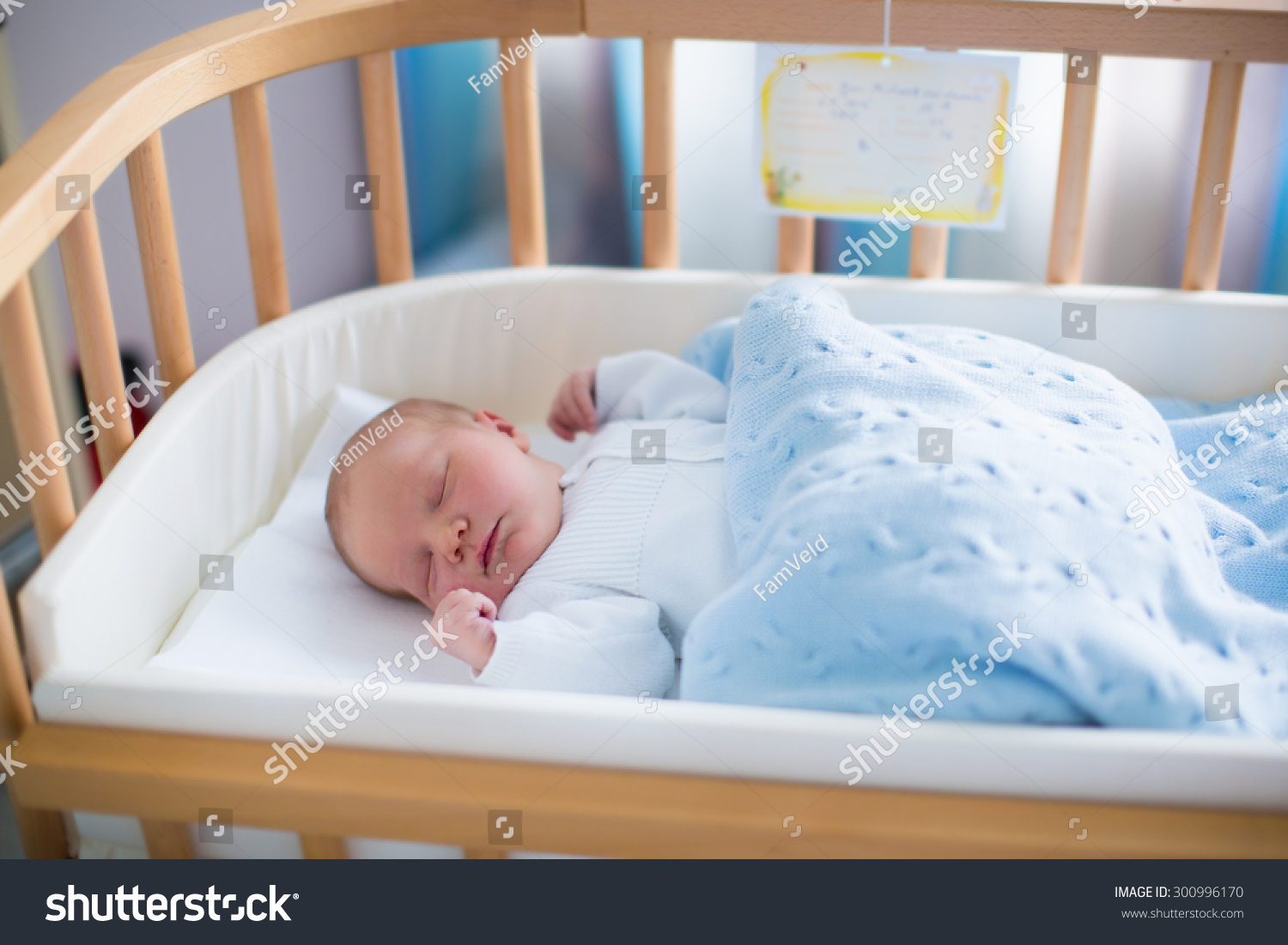 Newborn Baby Hospital Room New Born Stock Photo 300996170 - Shutterstock