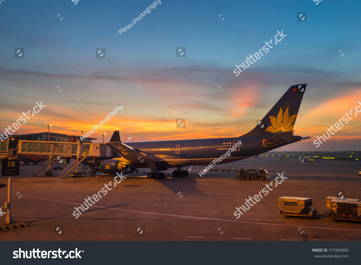 Romanticsky Images, Stock Photos & Vectors | Shutterstock