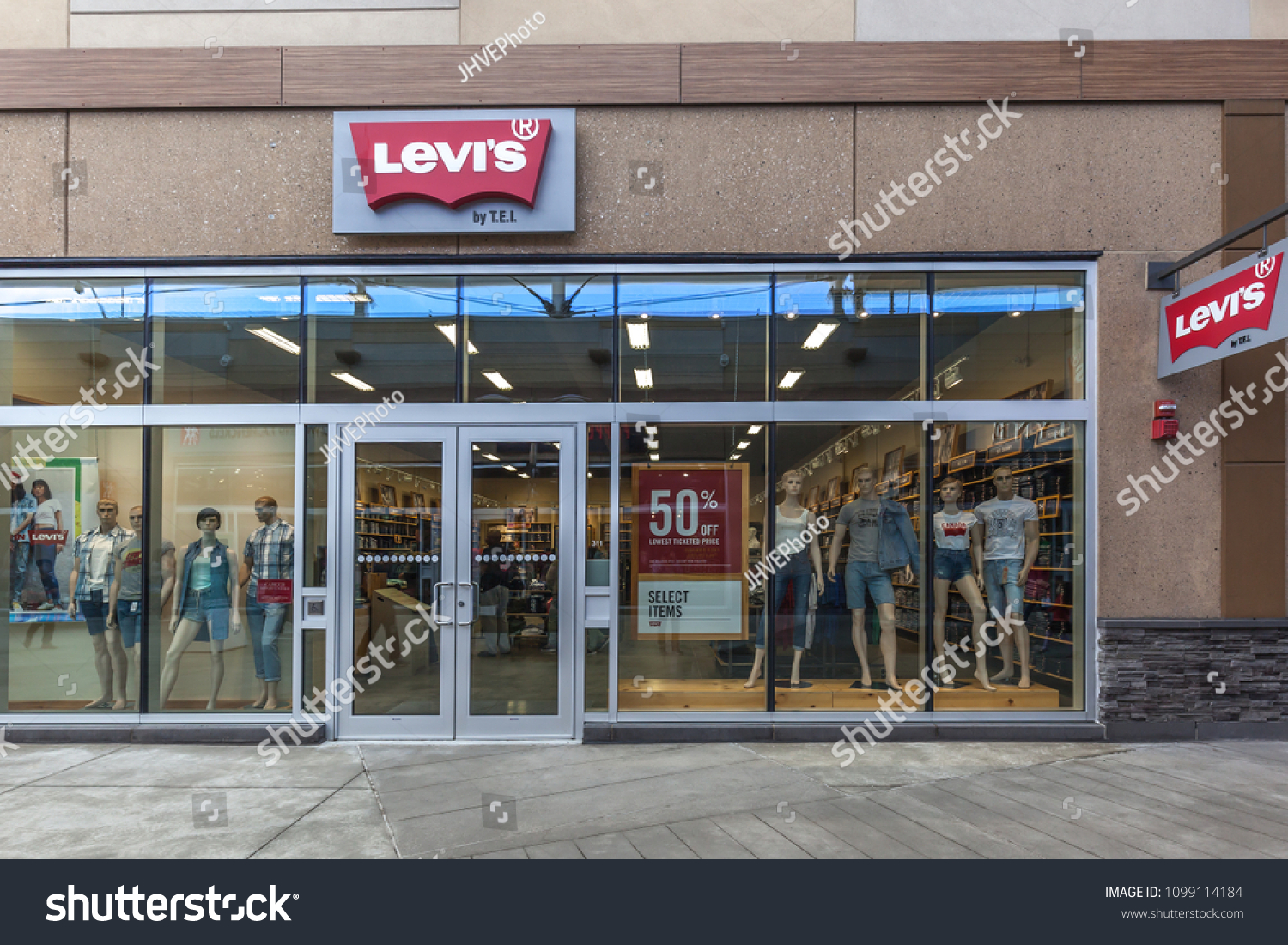 levi's niagara outlet