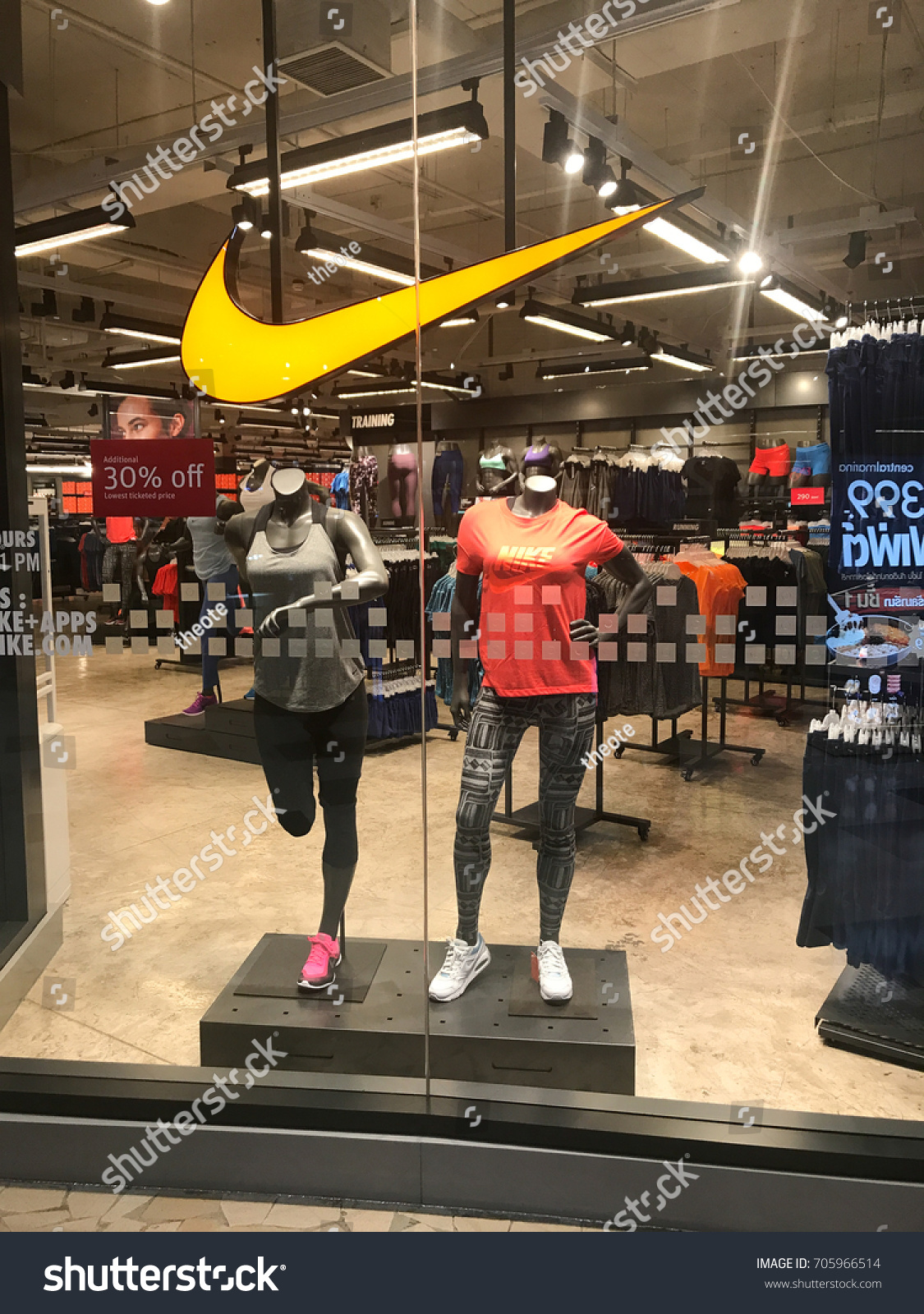 Nike Store Display Window at Central 