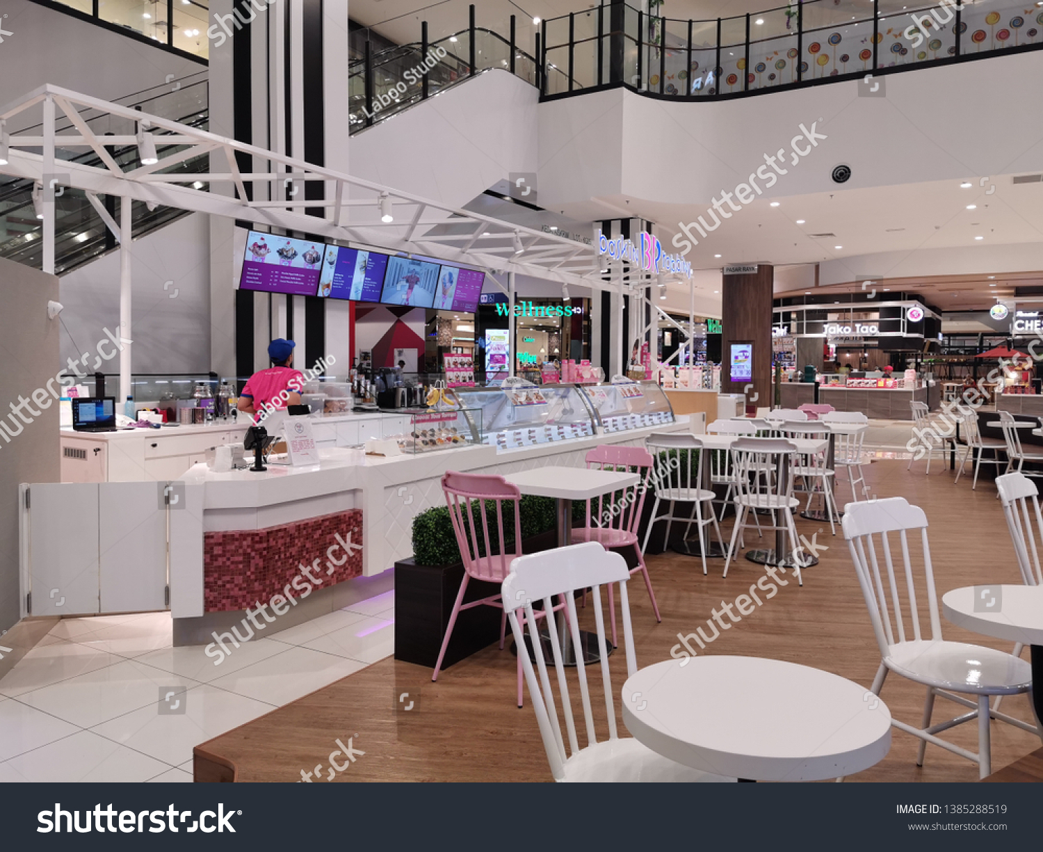 Nilai Malaysia 2842019 Baskin Robbin Outlet Stock Photo Edit Now 1385288519