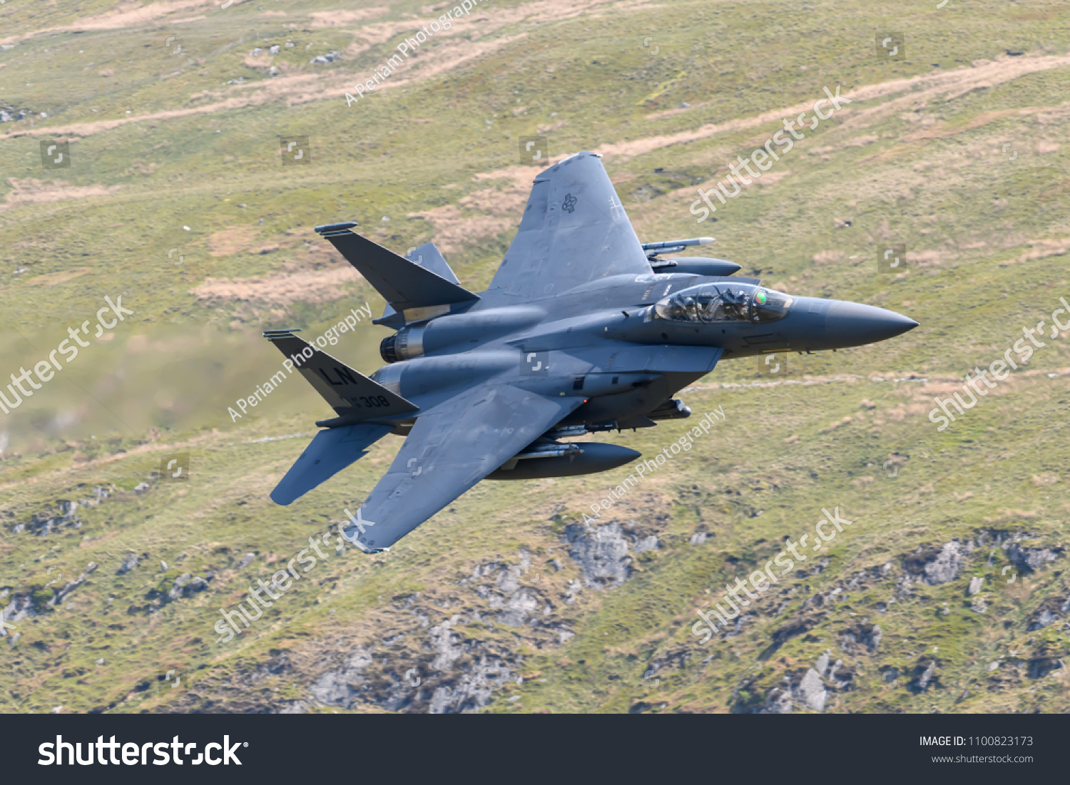 240 Mcdonnell douglas f 15e strike eagle Images, Stock Photos & Vectors ...