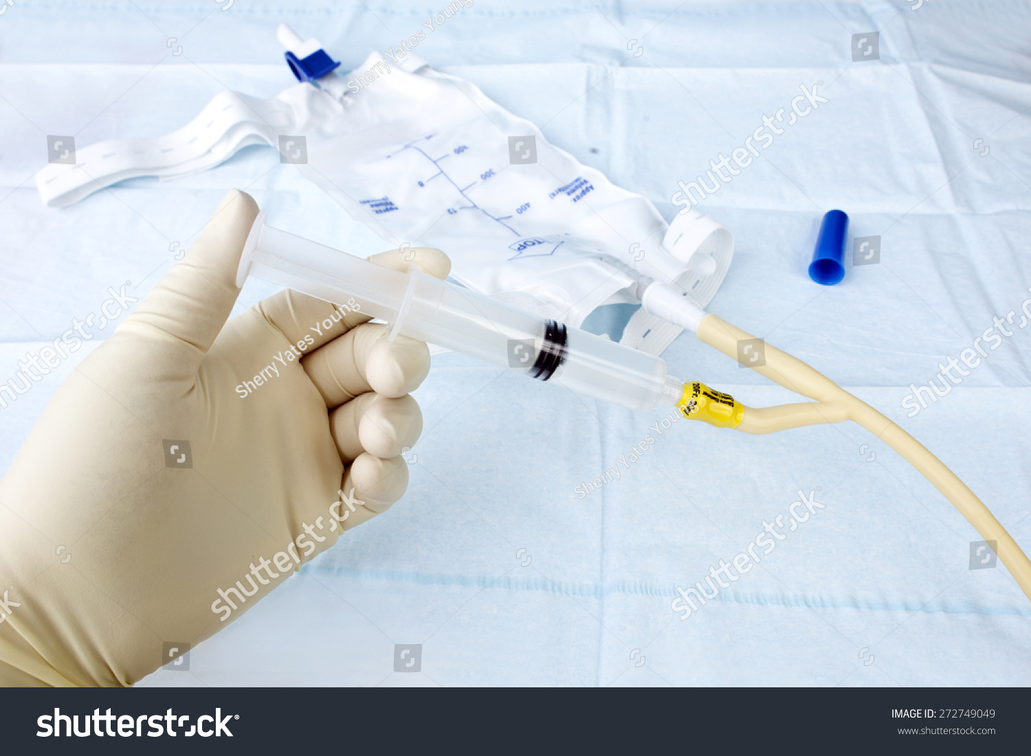 Nurse Inflates Urinary Catheter Bulb Leg Stock Photo 272749049 ...