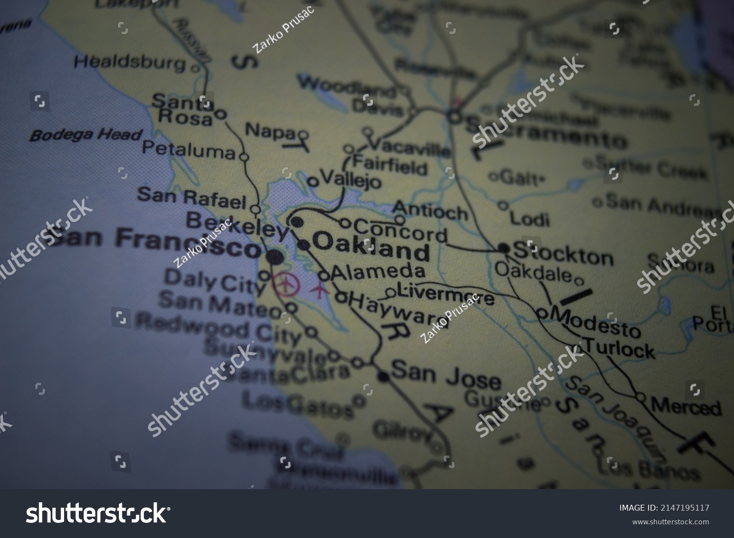 Oakland On World Political Map Stock Photo 2147195117 | Shutterstock