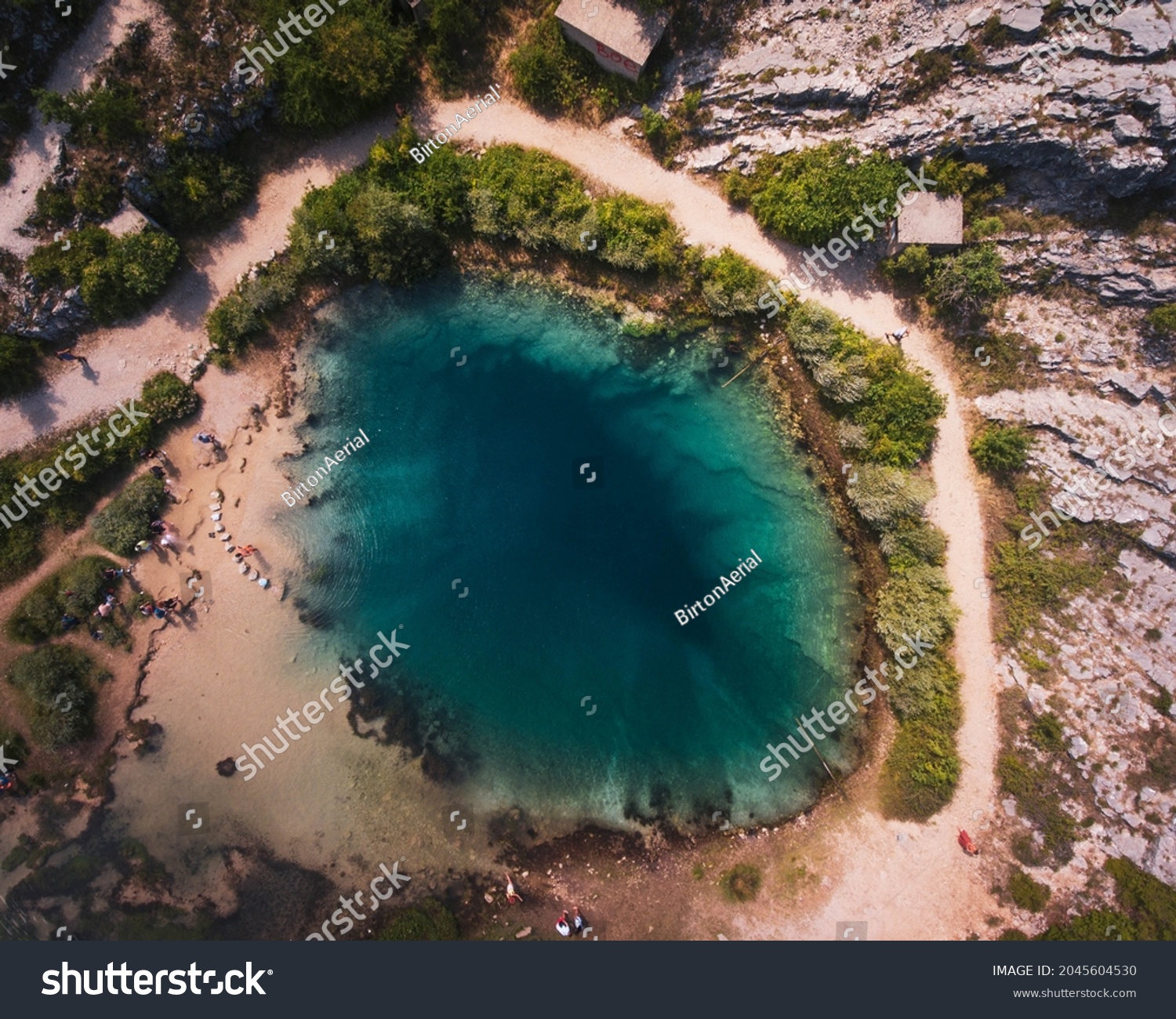 cetina eye of the earth