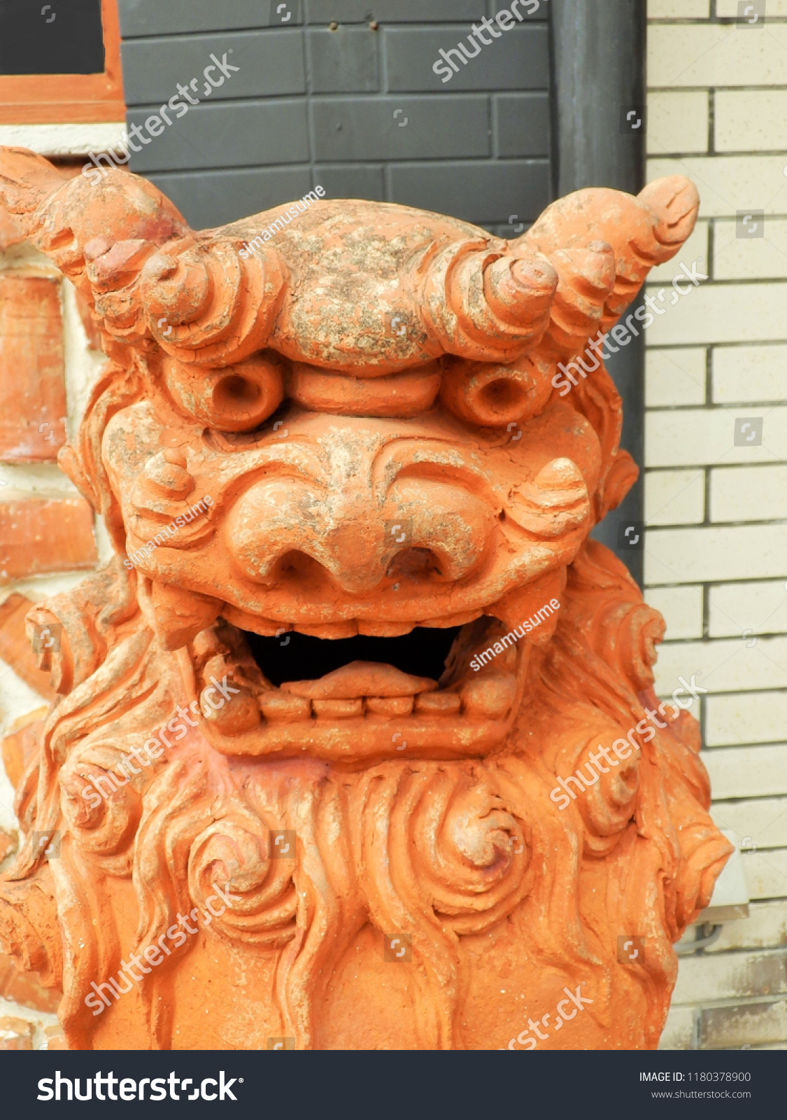 Okinawa Lion Close Upshisaokinawajapan Stock Photo Edit Now