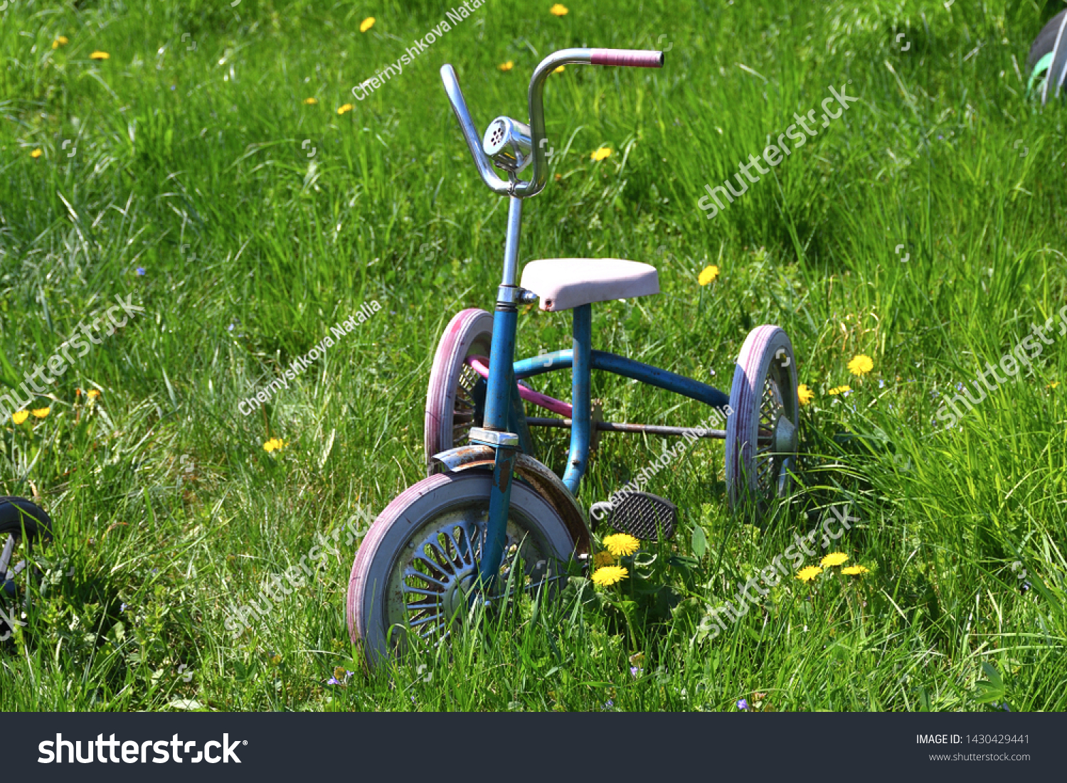 children's three wheel bicycle