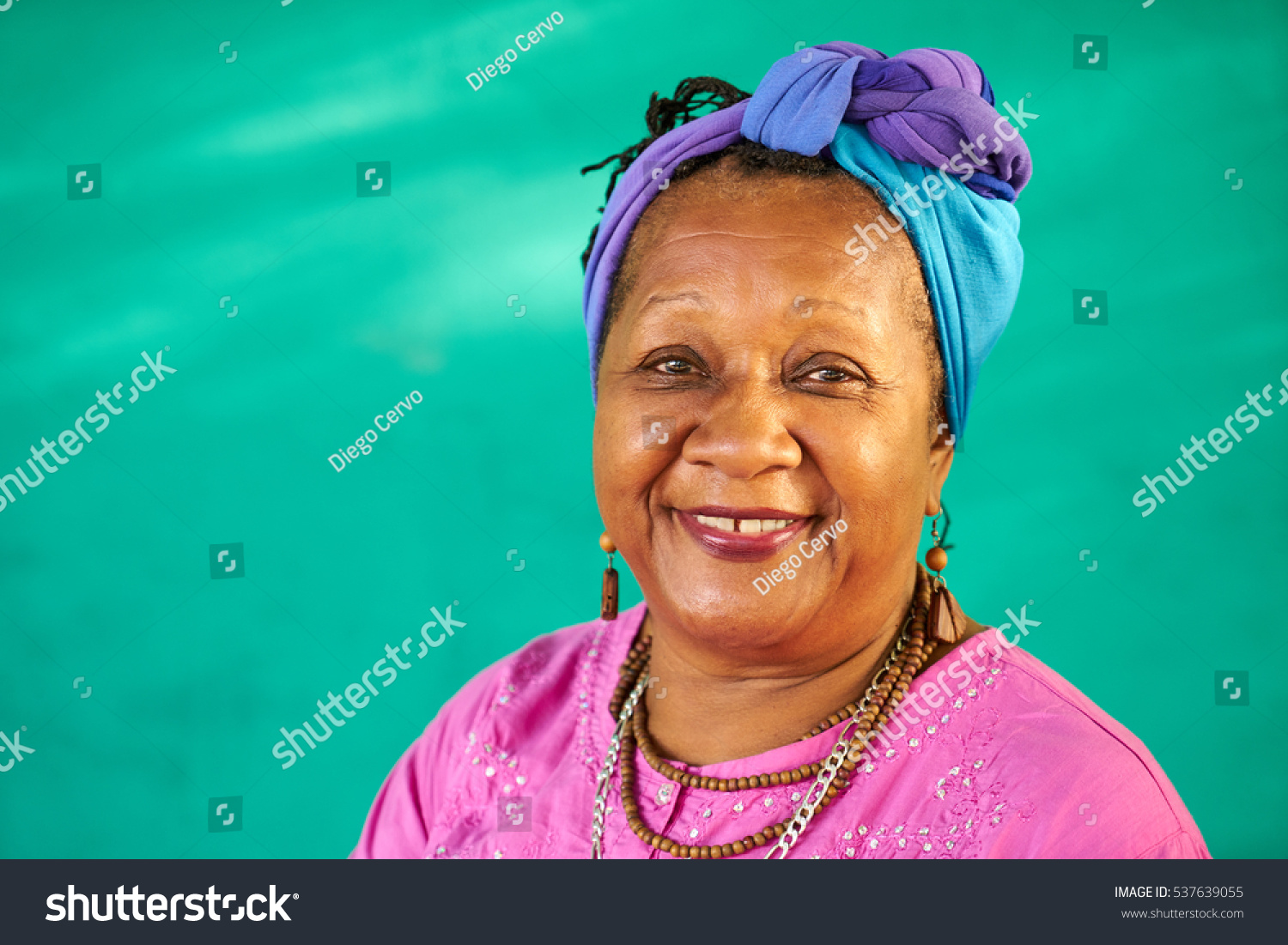 African Old Woman Bilder Stockfotos Und Vektorgrafiken Shutterstock